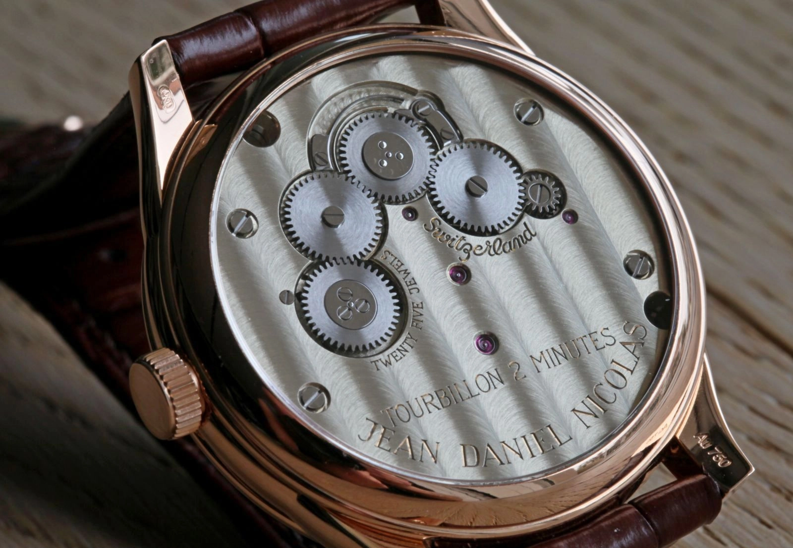 Mặt sau bộ máy Jean Daniel Nicolas Tourbillon 2 Minutes