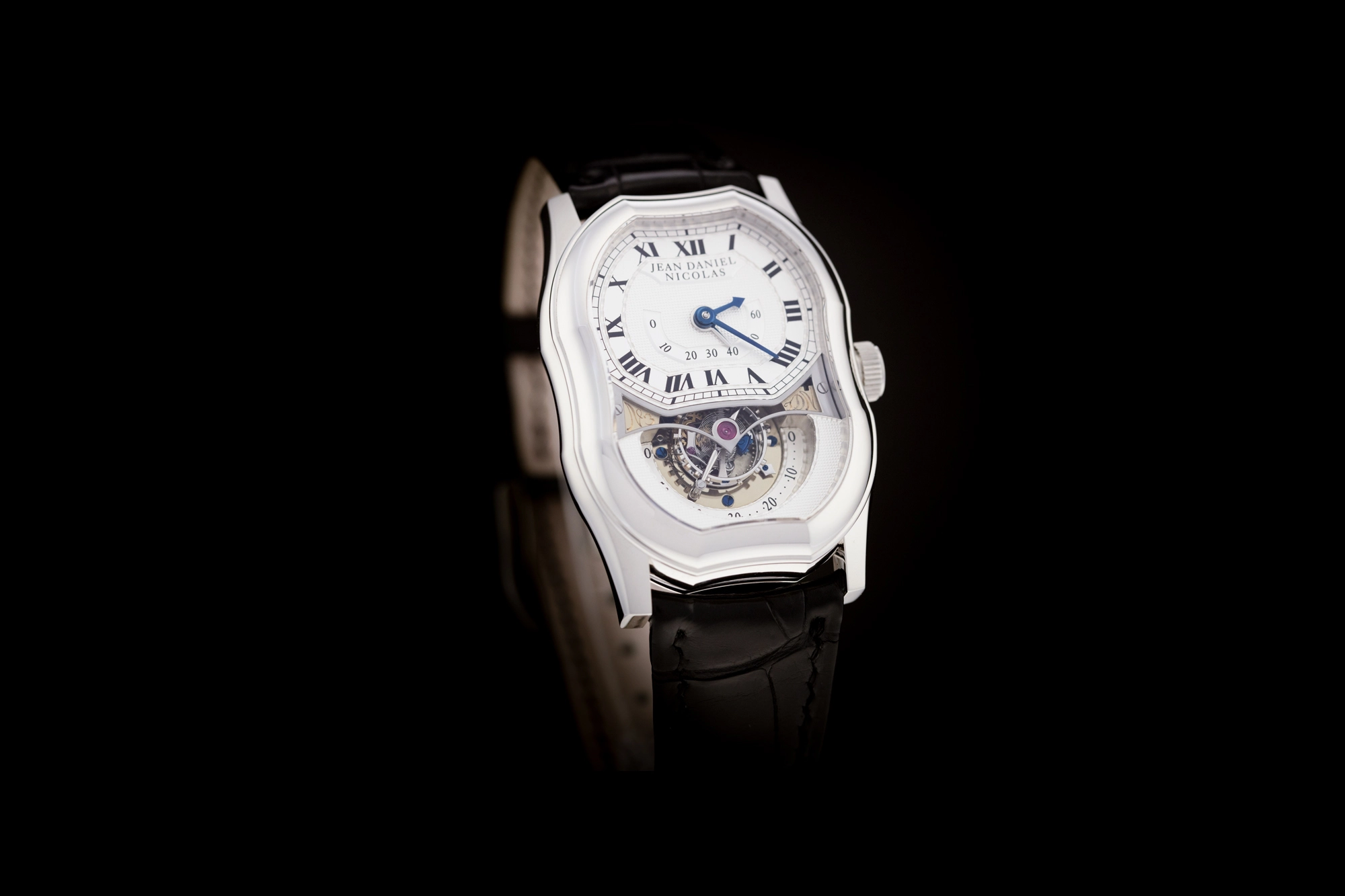 Đồng hồ Jean Daniel Nicolas tourbillon vỏ dáng số tám