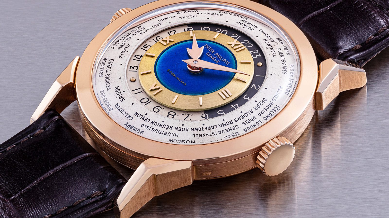 Khám phá dấu ấn Việt Nam cùng chức năng WorldTime của Nghệ Nhân Louis Cottier