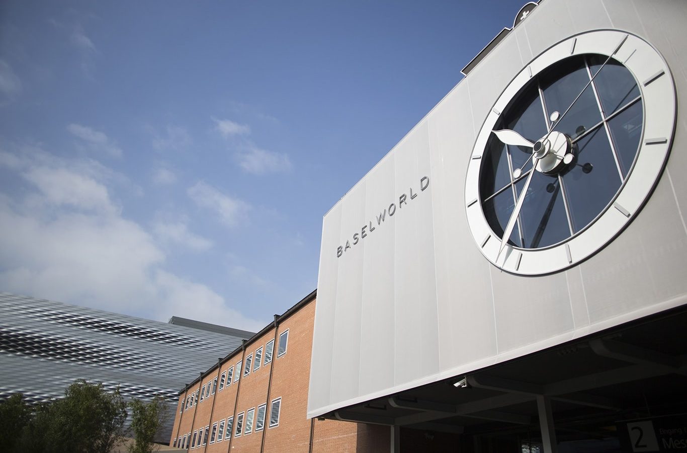 Baselworld 2018 có gì? UPDATE – Hoài niệm về Baselworld sau khi sự kiện đồng hồ lớn nhất hành tinh đã bị xoá sổ vì Covid