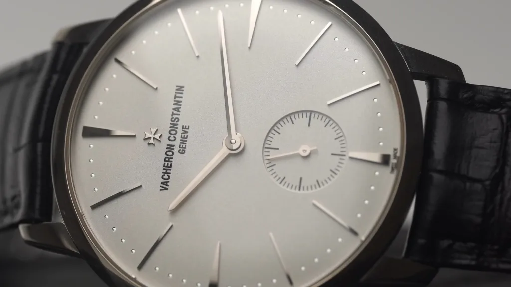 Chi tiết mặt số bạc opaline Vacheron Constantin Patrimony 1110U