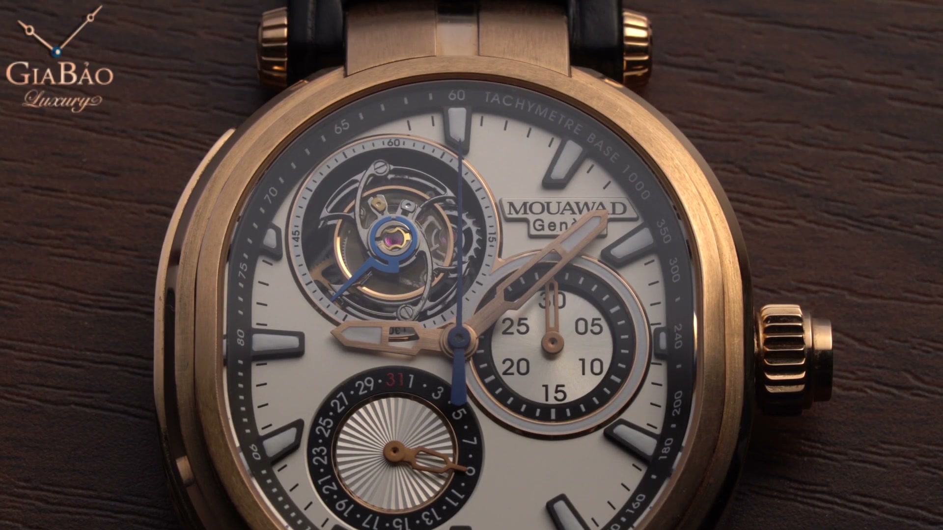 Toàn cảnh Mouawad Grande Ellipse Chrono Mono Poussoir Tourbillon Ref. 22211533.S2092