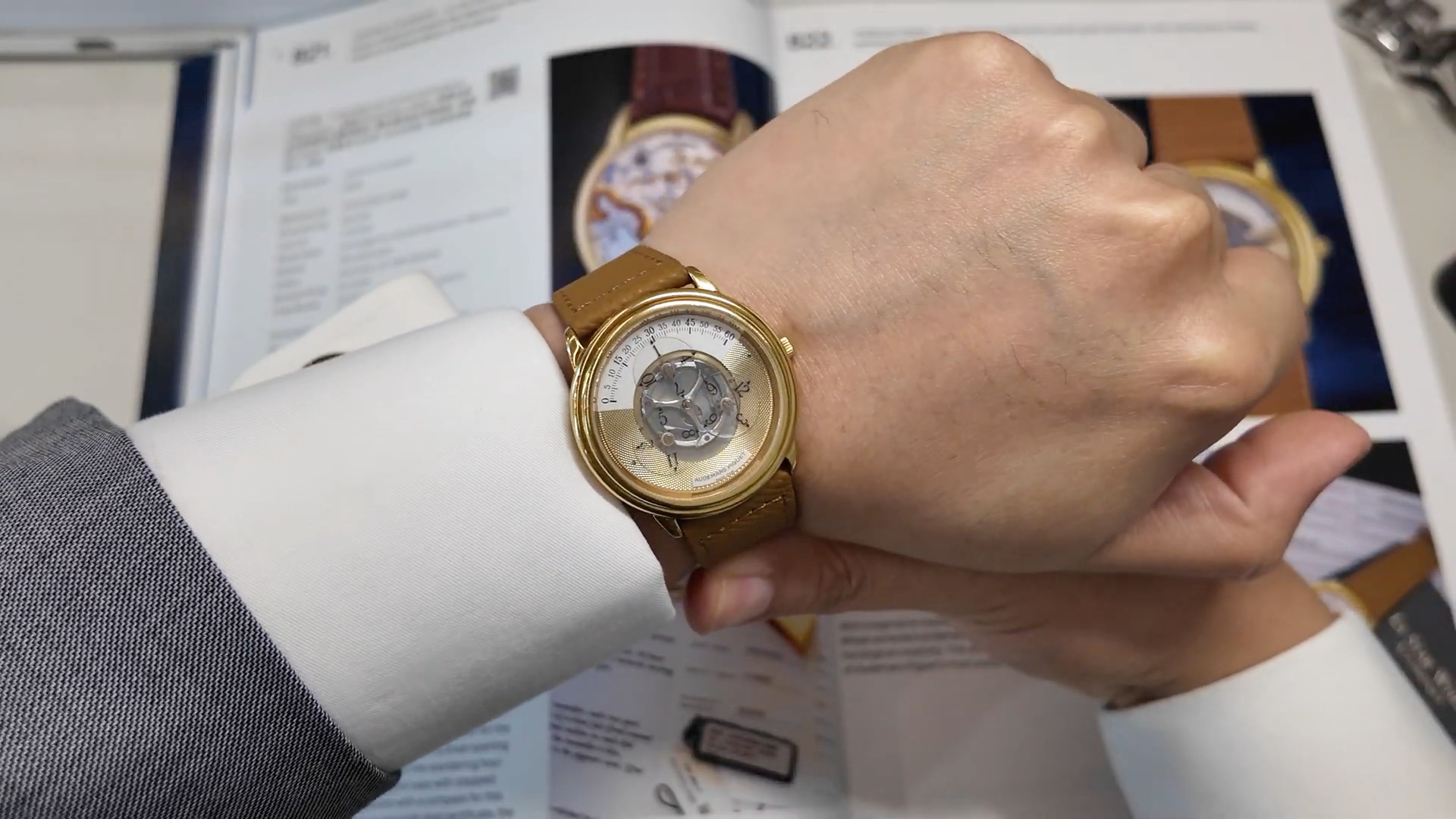 Audemars Piguet Star Wheel 36 mm trên cổ tay