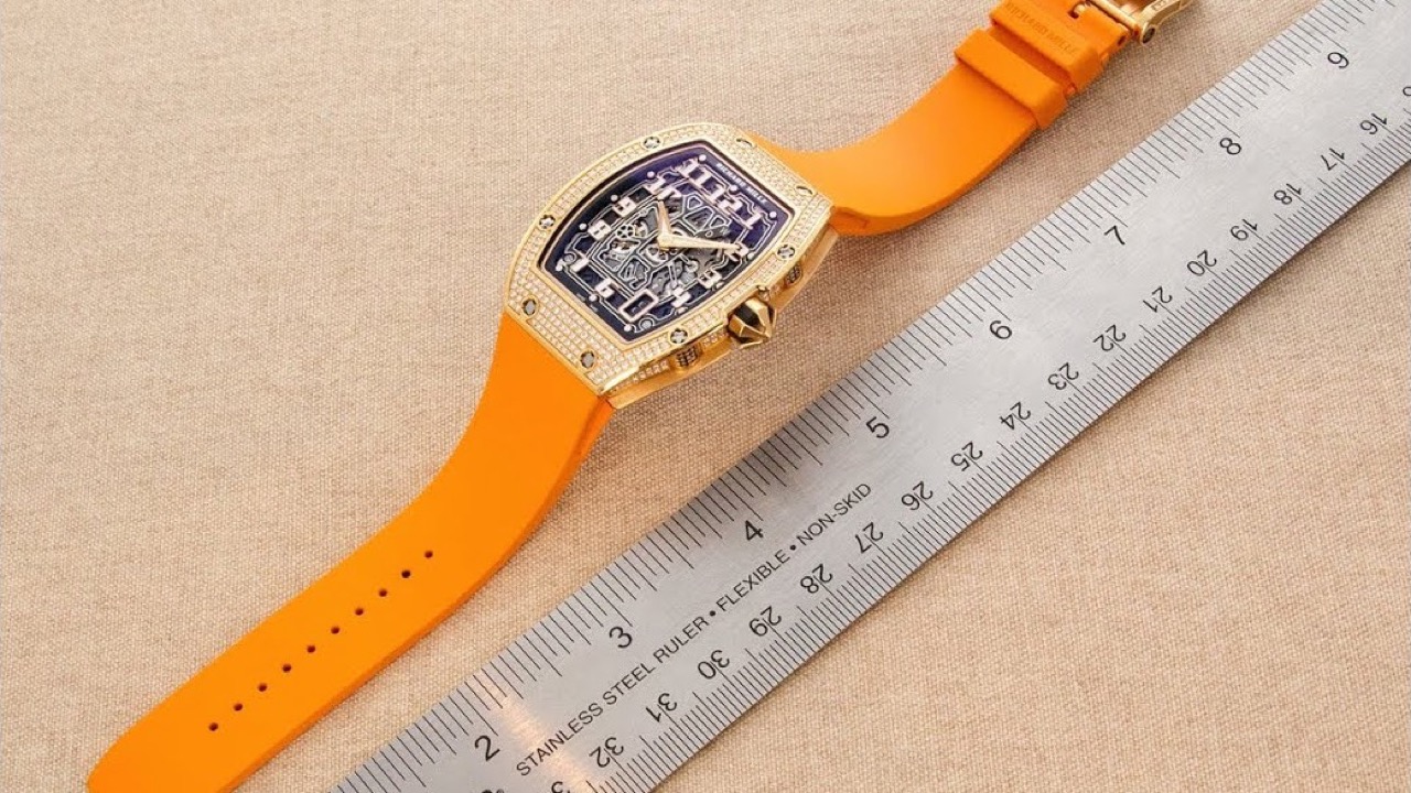 Richard Mille RM 67-01: vàng hồng đính kim cương