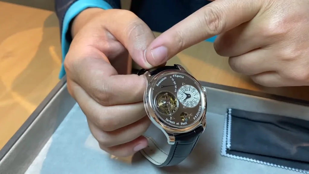 Chi tiết tourbillon và remontoir F.P. Journe Ruthenium