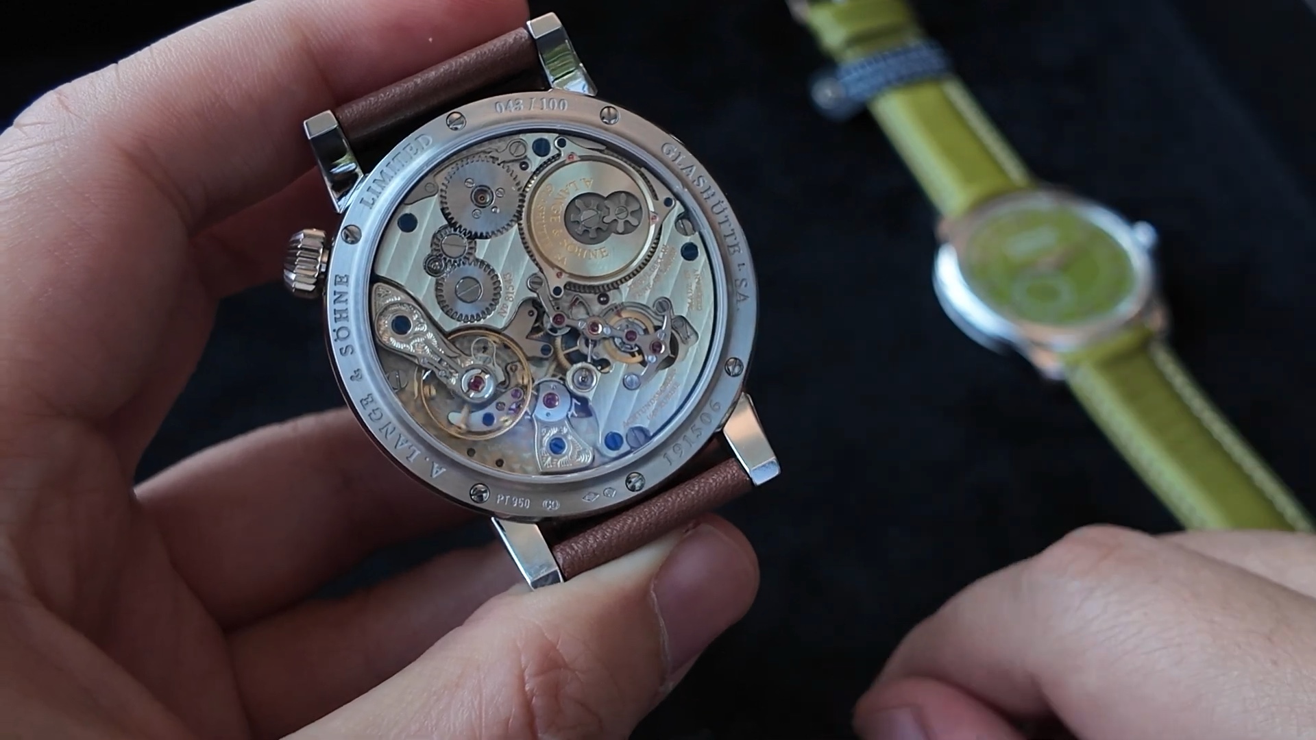 Calibre L043.3 của A. Lange & Söhne Zeitwerk Luminous