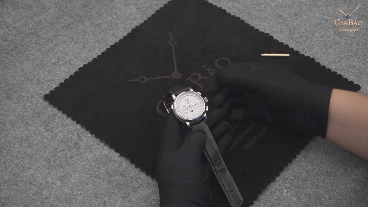 Vỏ và nút bấm A. Lange & Söhne Datograph Perpetual 410.025