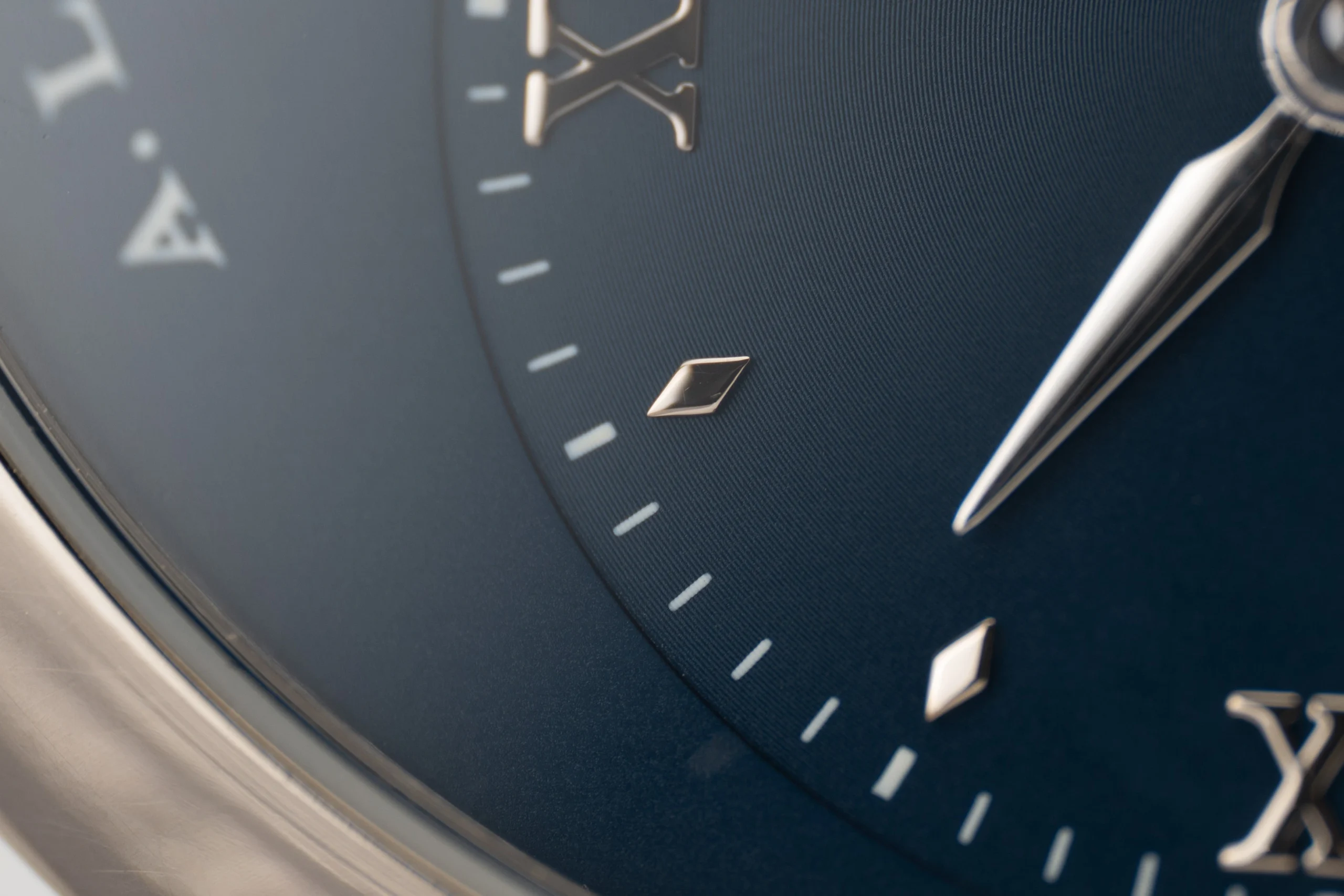 A. Lange & Söhne Lange 1 — ảnh tư liệu bài gốc 18