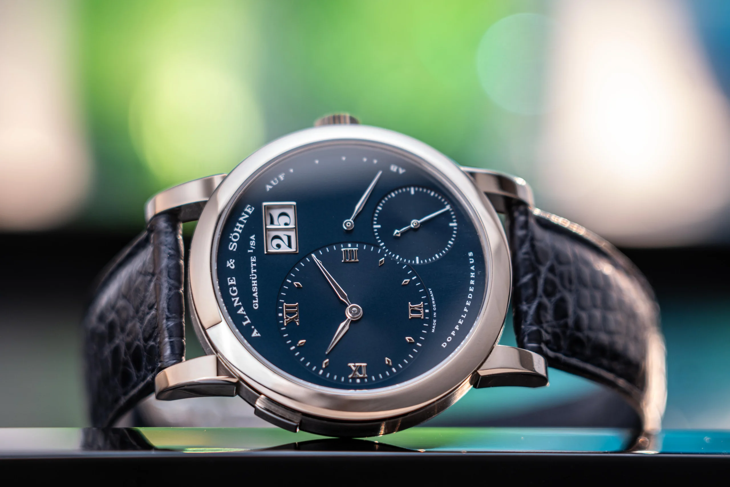 A. Lange & Söhne Lange 1 — ảnh tư liệu bài gốc 29