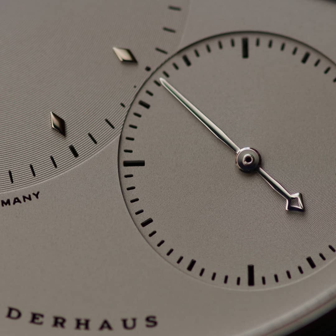 A. Lange & Söhne Lange 1 — ảnh tư liệu bài gốc 17