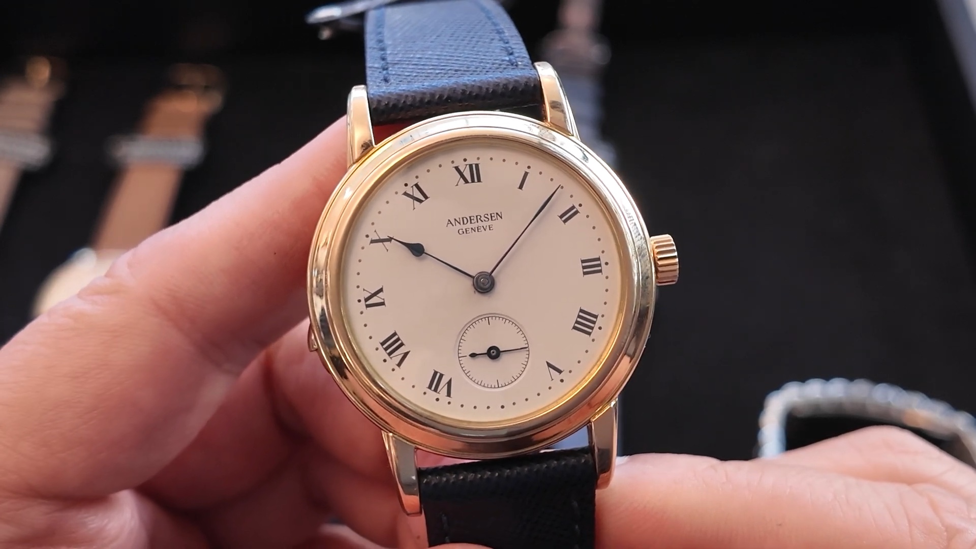 Tổng thể Andersen Genève Ref. 465 Minute Repeater trong video Gia Bảo
