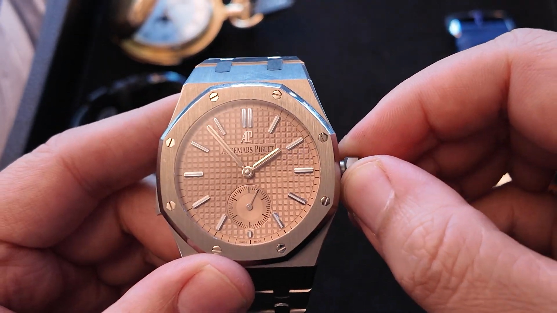 Mặt số salmon Audemars Piguet Royal Oak 26591TI