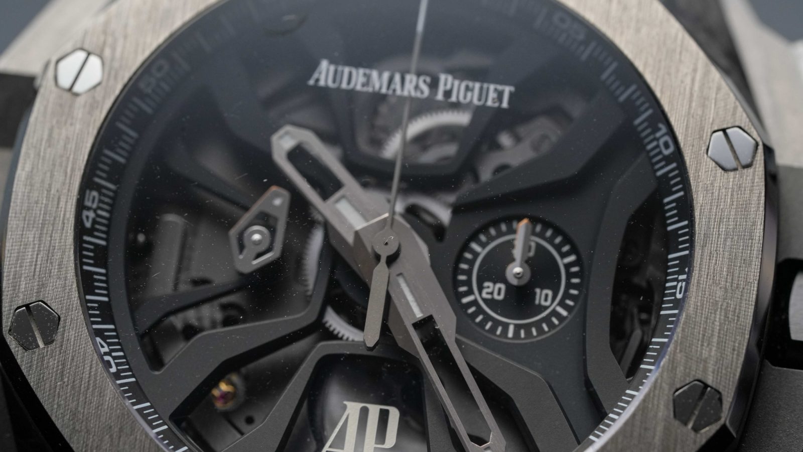 Audemars Piguet 26221FT: Royal Oak Concept Laptimer