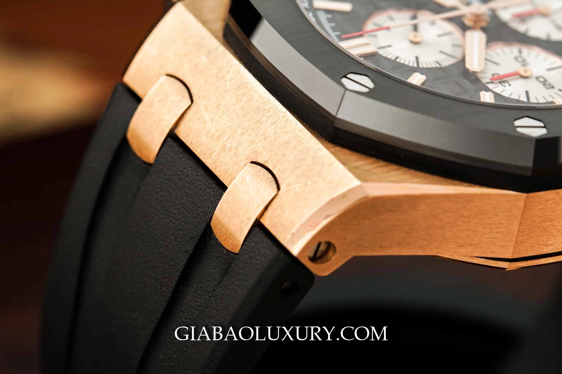 Audemars Piguet Royal Oak Offshore 26401RO: 44 mm vàng hồng — ảnh chi tiết 04