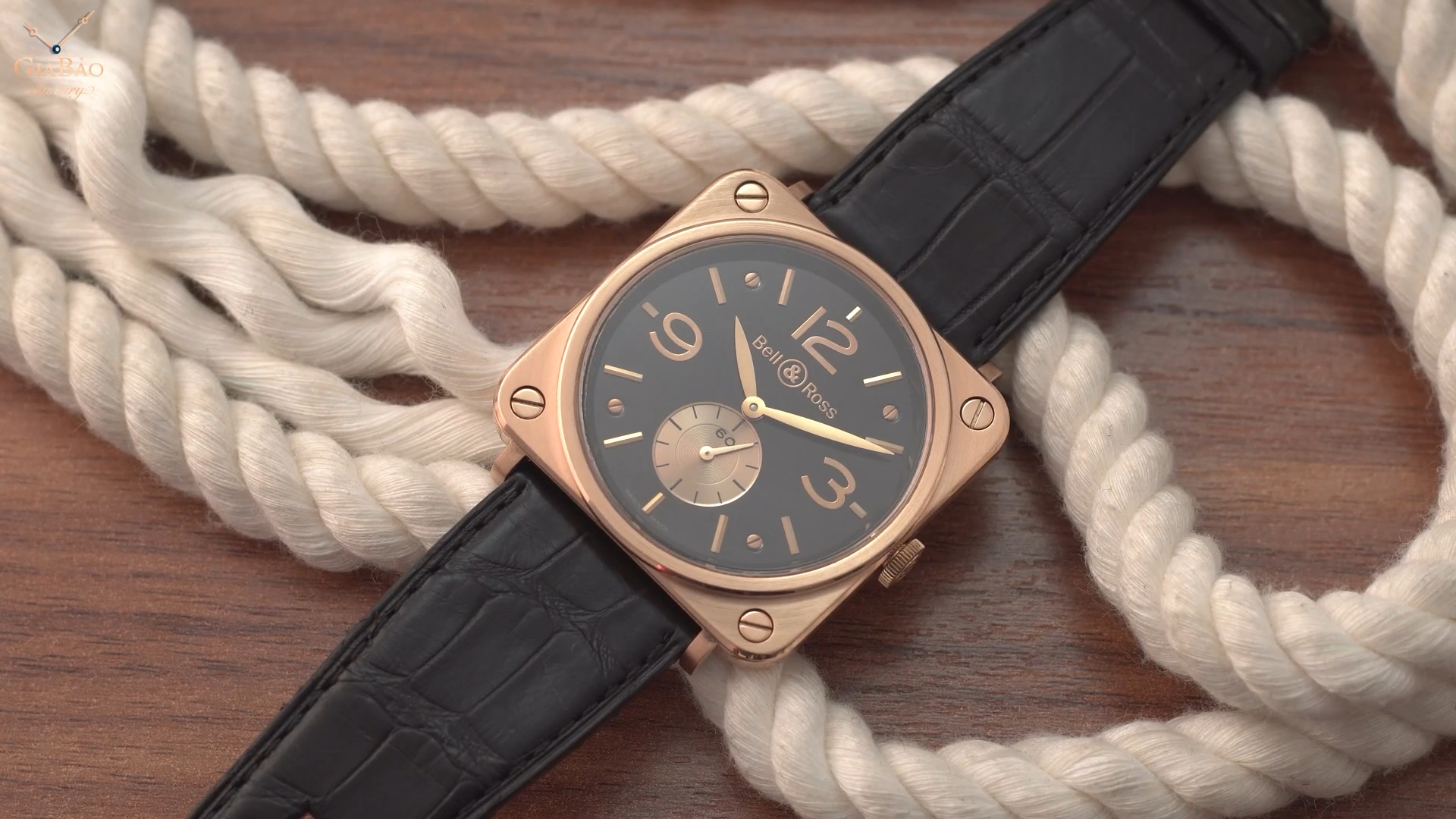 Bell & Ross BR S BRS-70-R bằng vàng hồng với mặt số đen