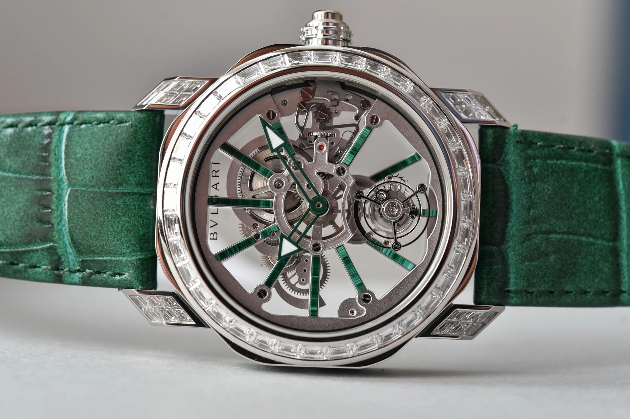 Bulgari Octo Roma Tourbillon Sapphire 103231: Bulgari Octo Roma Tourbillon Sapphire 103231