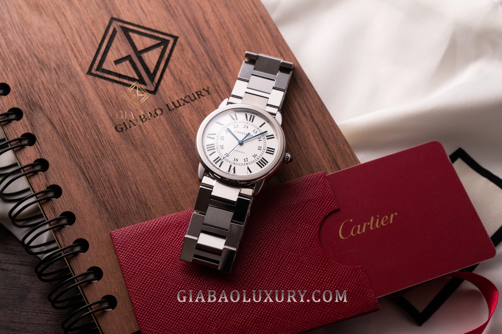 Cartier Care: điều kiện bảo hành tới 8 năm: Giao diện đăng ký đồng hồ với Cartier Care