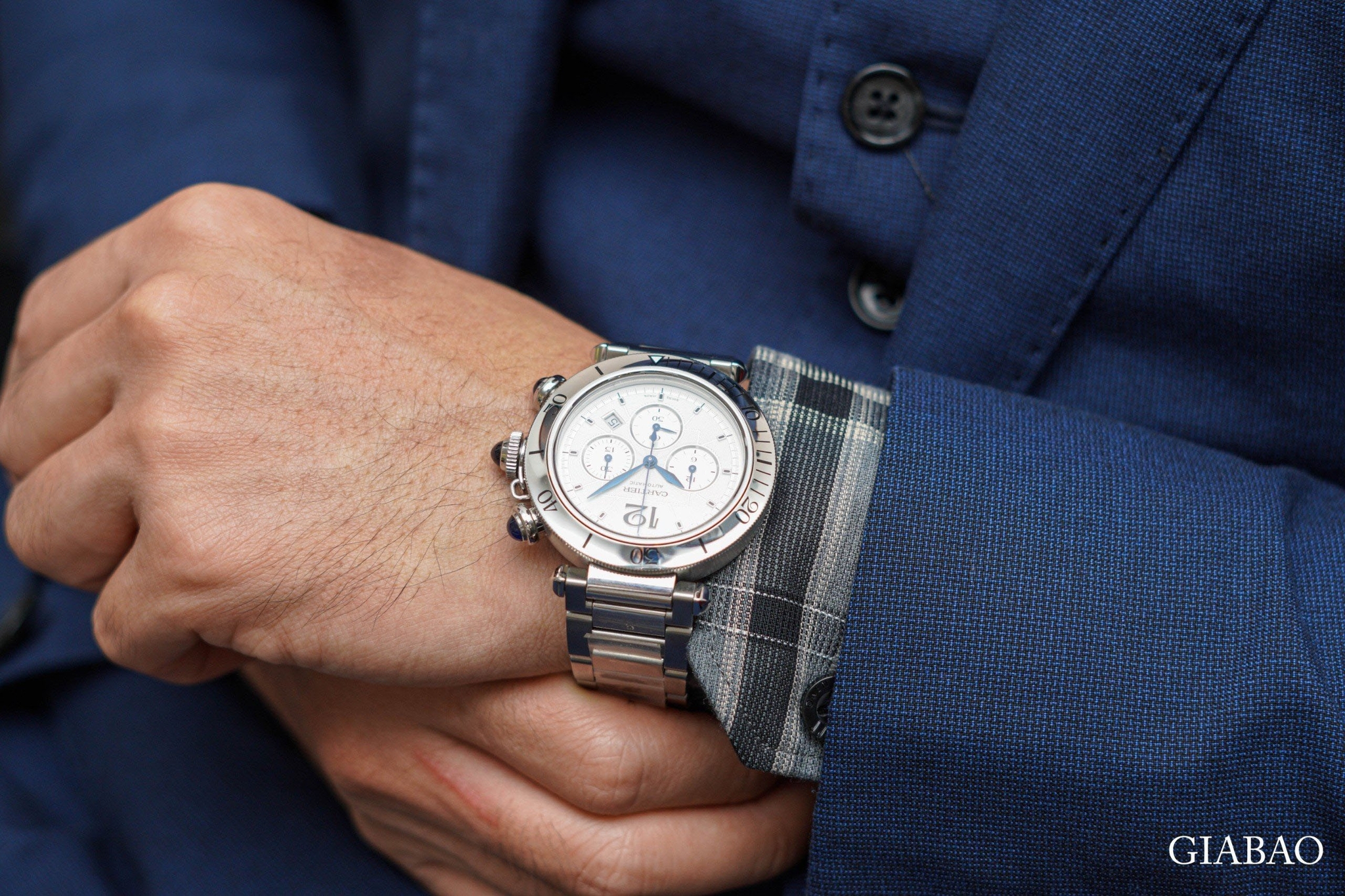Cartier Pasha de Cartier Chronograph WSPA0018 trên cổ tay