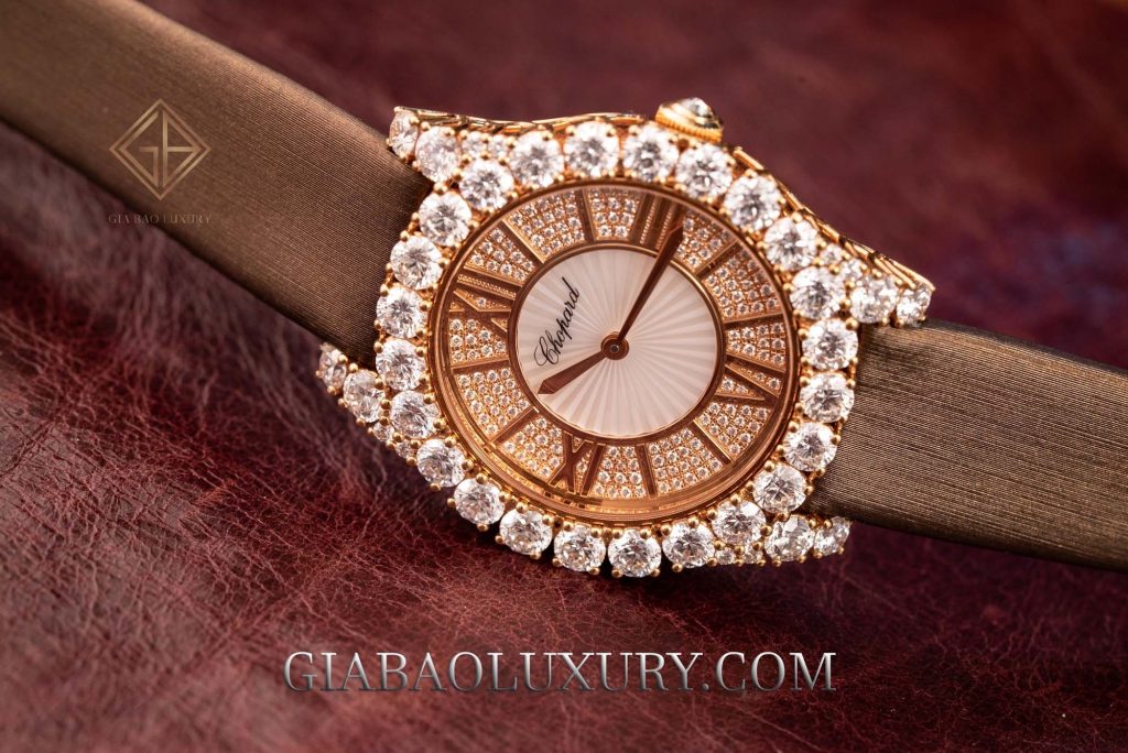 Chopard L’Heure du Diamant 139419/5101: Chopard L’Heure du Diamant 139419/5101 nhìn chính diện
