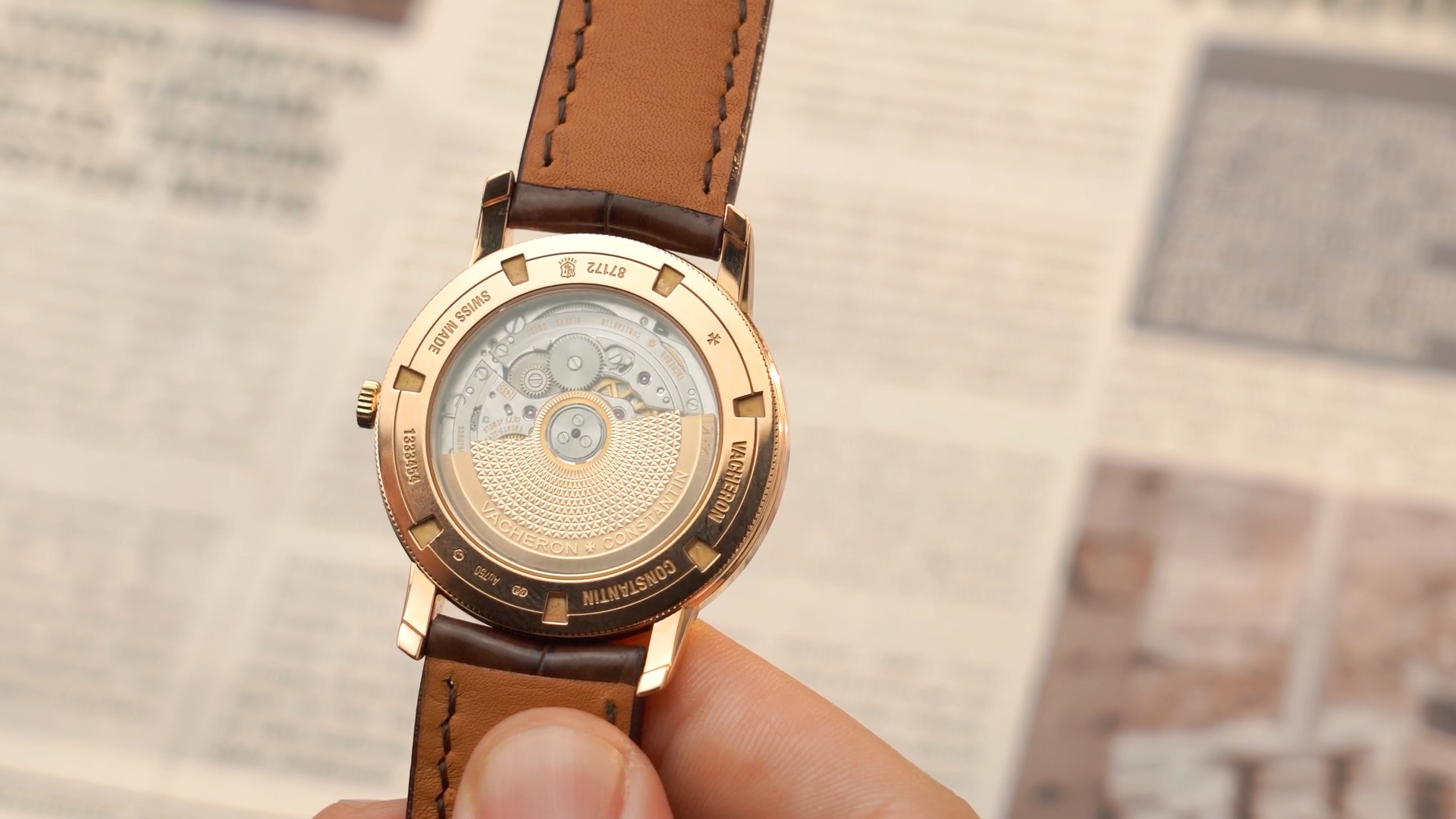 Vacheron Constantin Traditionnelle 87172/000R — cạnh vỏ