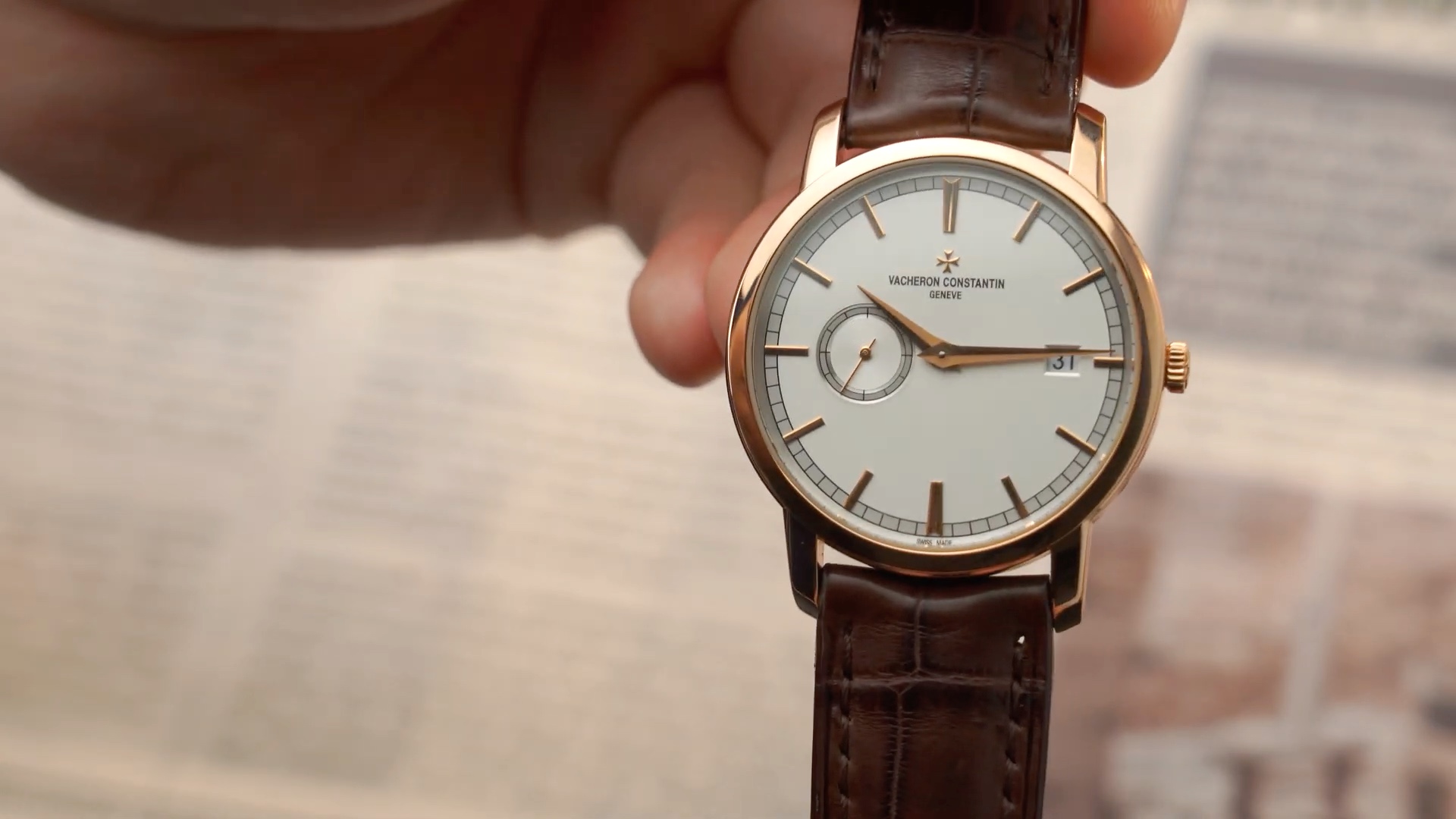 Vacheron Constantin Traditionnelle 87172/000R — chi tiết trong video