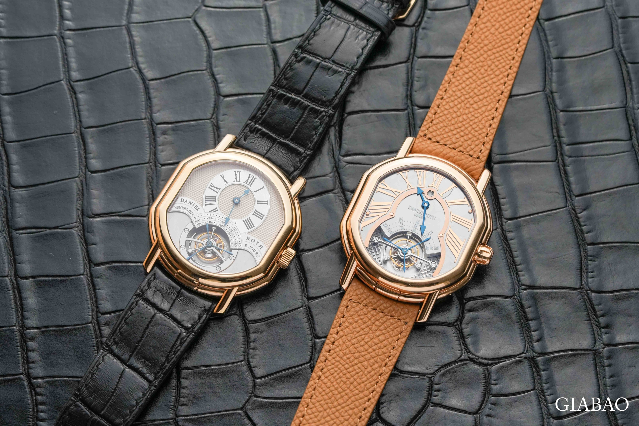 Daniel Roth 197.X.40 cạnh Ref. 220.Y.50