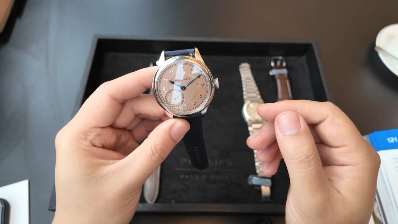 Derek Pratt Remontoire d’Égalité N°00 mặt salmon