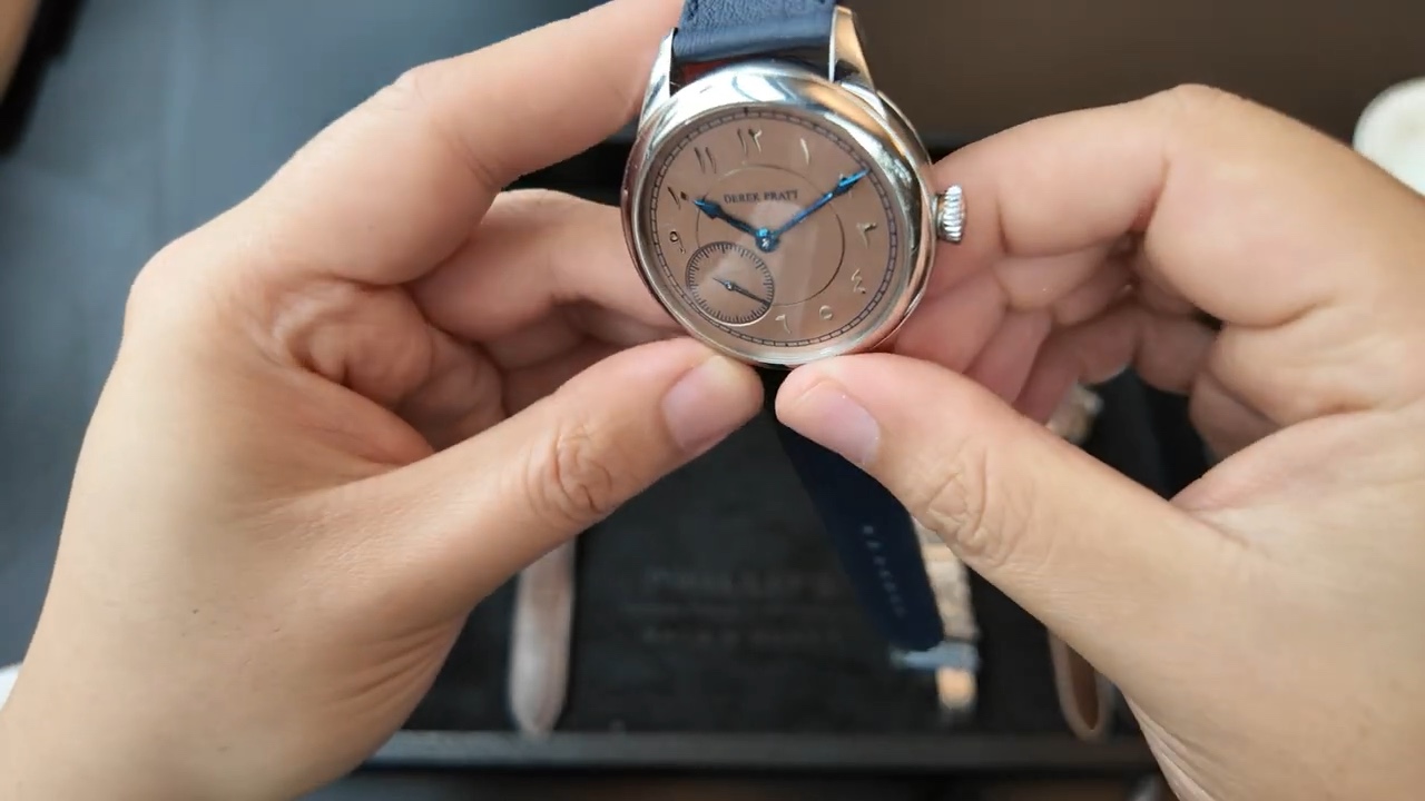 Cạnh vỏ Derek Pratt Remontoire d’Égalité N°00