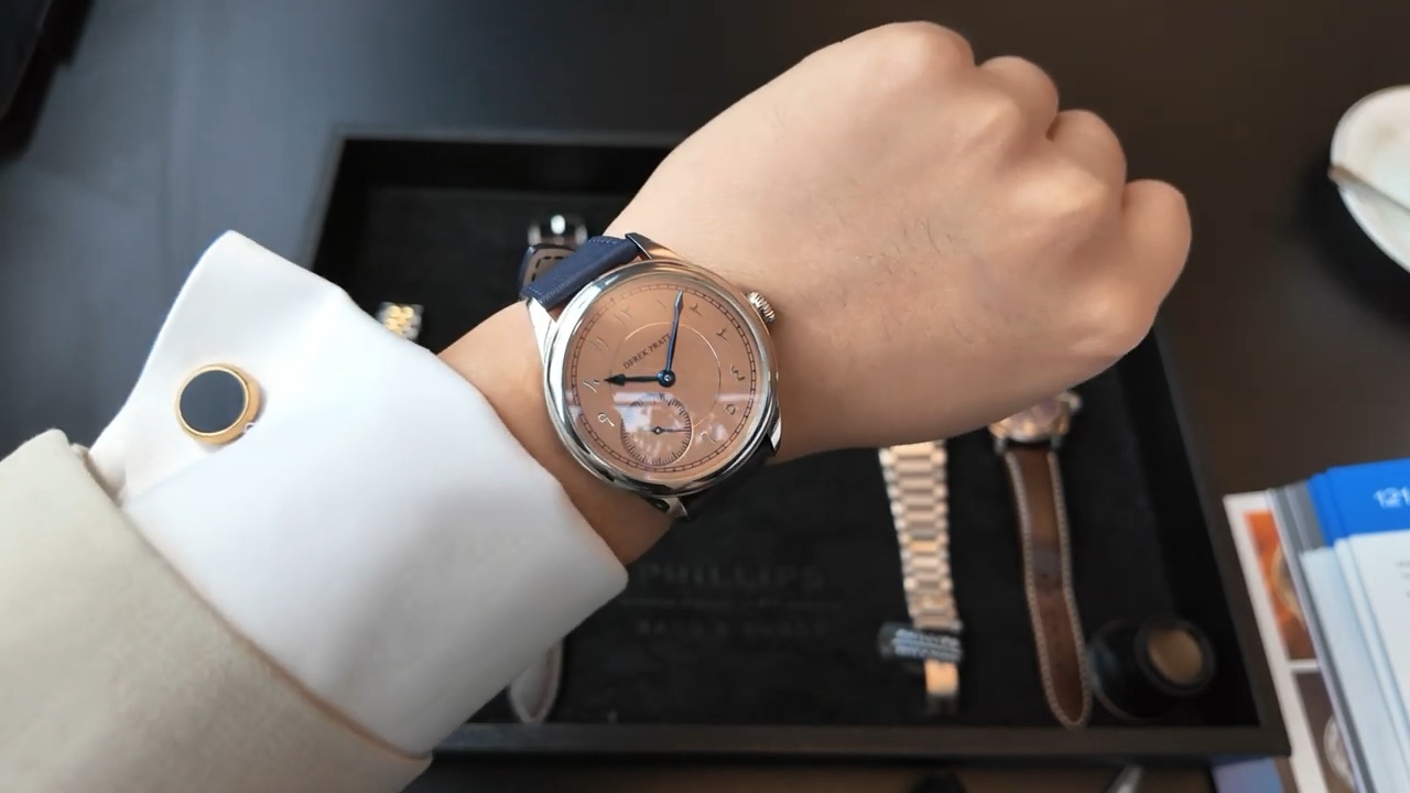 Derek Pratt Remontoire d’Égalité N°00 trên cổ tay