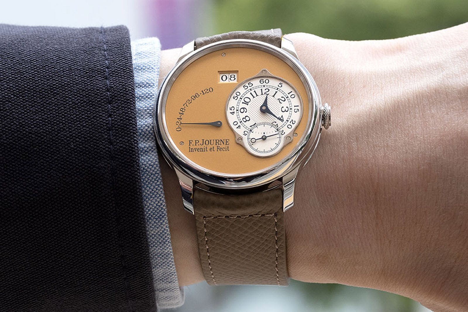 Octa Automatique thuộc bộ F.P. Journe Coffret vỏ thép 38 mm