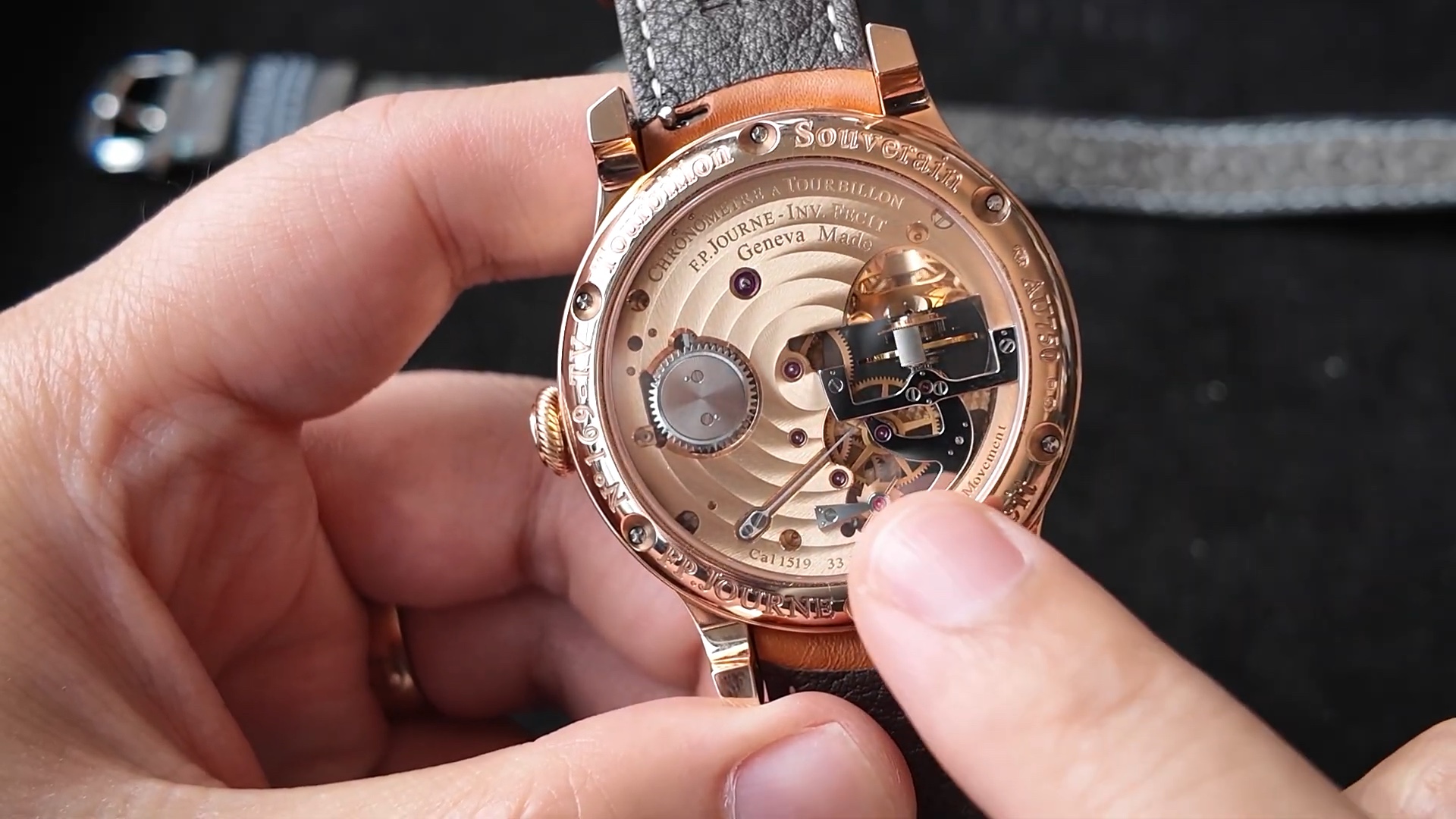 Calibre 1519 F.P. Journe nhìn từ mặt sau