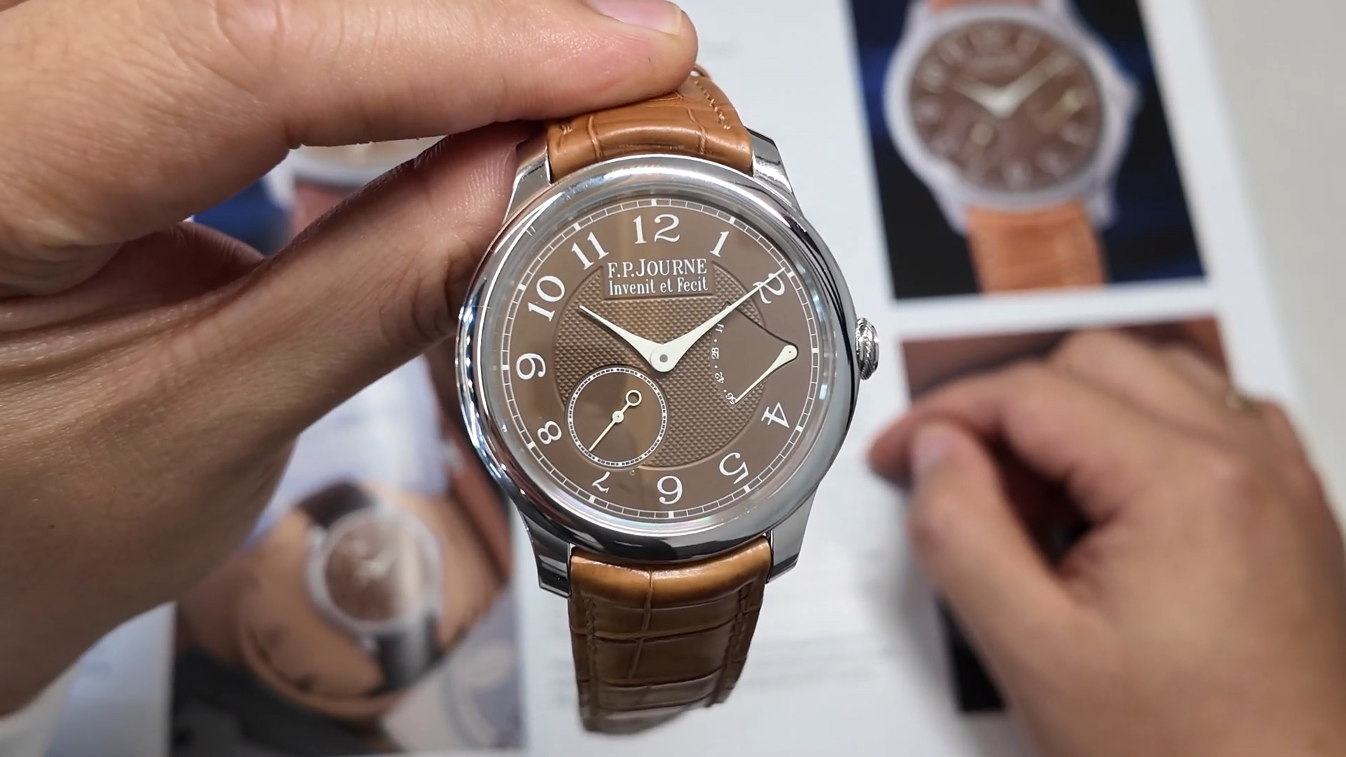 Mặt số Havana guilloché của F.P. Journe Octa Automatique Réserve