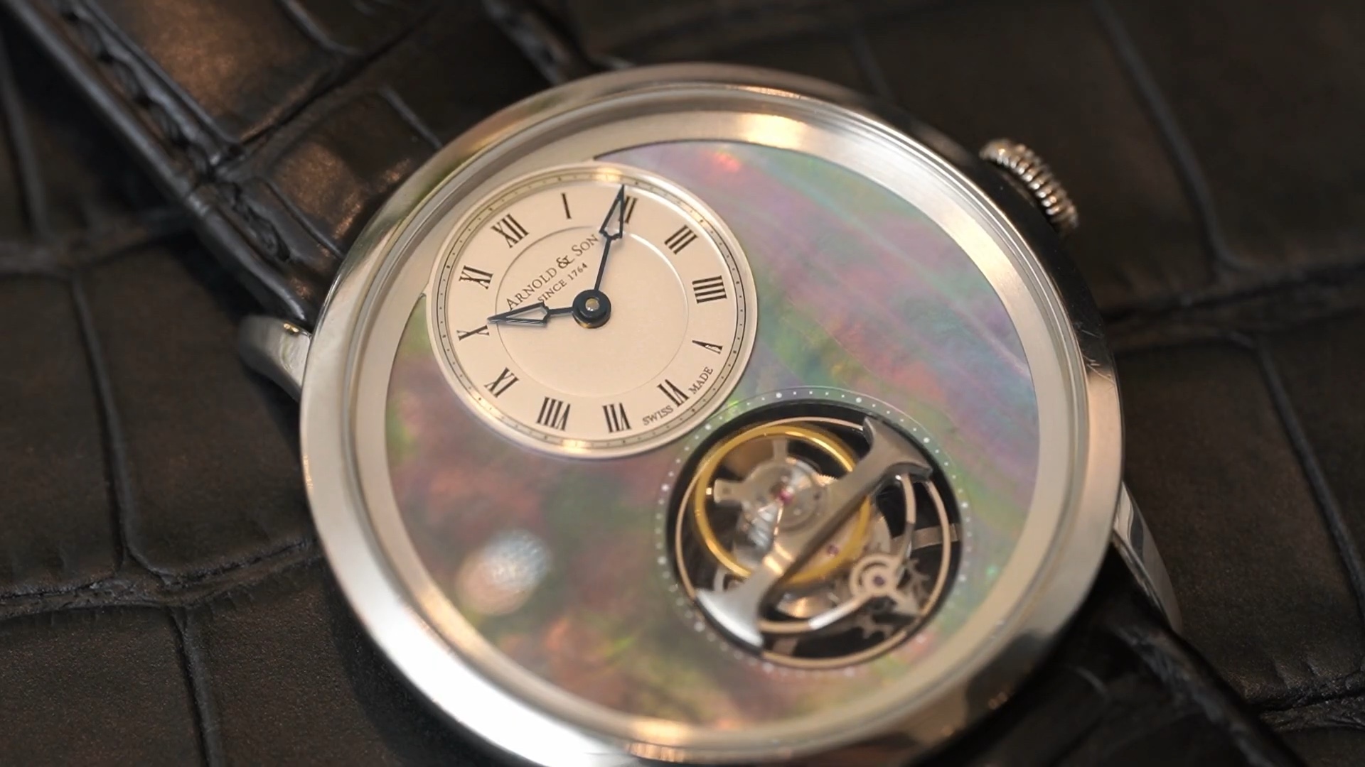 Mặt số xà cừ Tahiti Arnold & Son UTTE