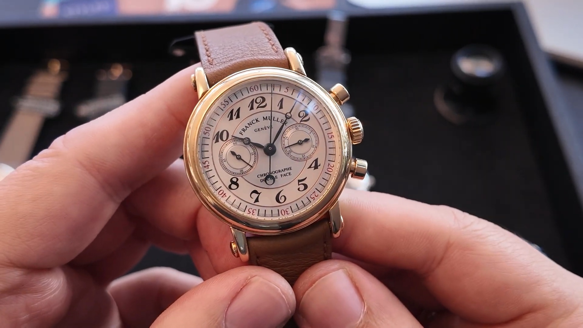 Mặt trước Franck Muller Ref. 2870 NADF trong video Gia Bảo
