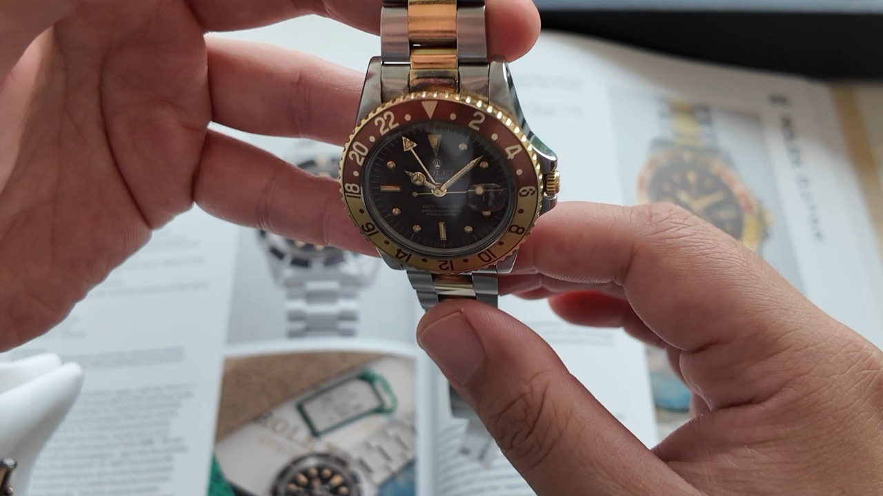 Dây Oyster hai tông màu của Rolex GMT-Master 1675