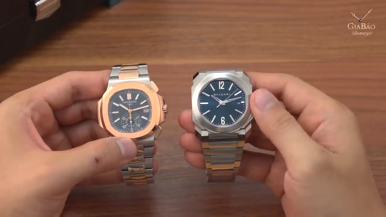 Patek Nautilus 5980/1AR và Bulgari Octo Roma đặt cạnh nhau