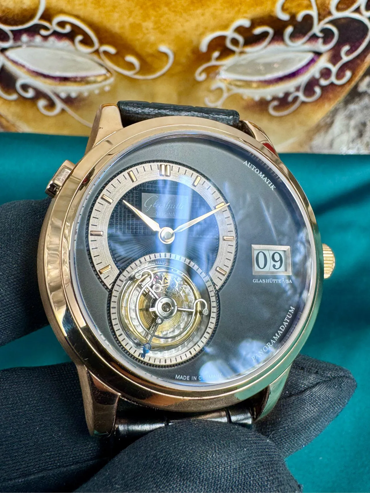 PanoMaticTourbillon Ref. 93-01-20-05-04 vàng hồng