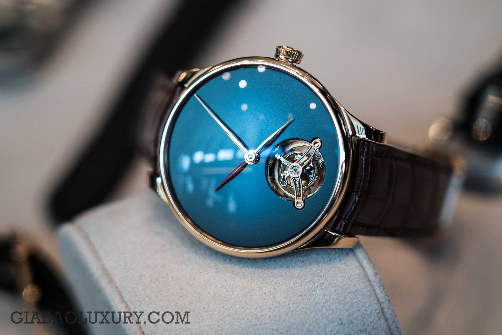 H. Moser & Cie. năm 2018 — ảnh chi tiết 8