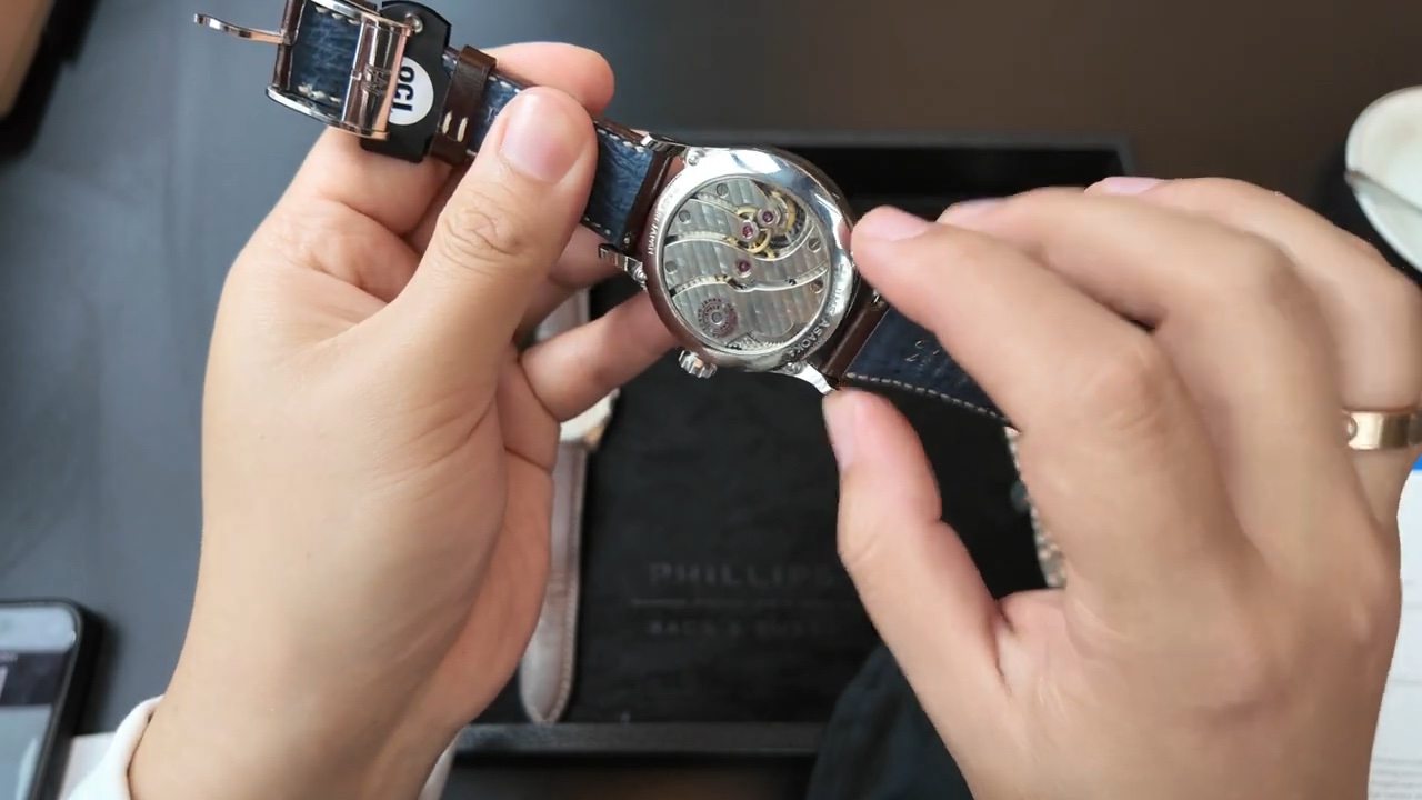 Calibre T1001 của Hajime Asaoka Tourbillon #1