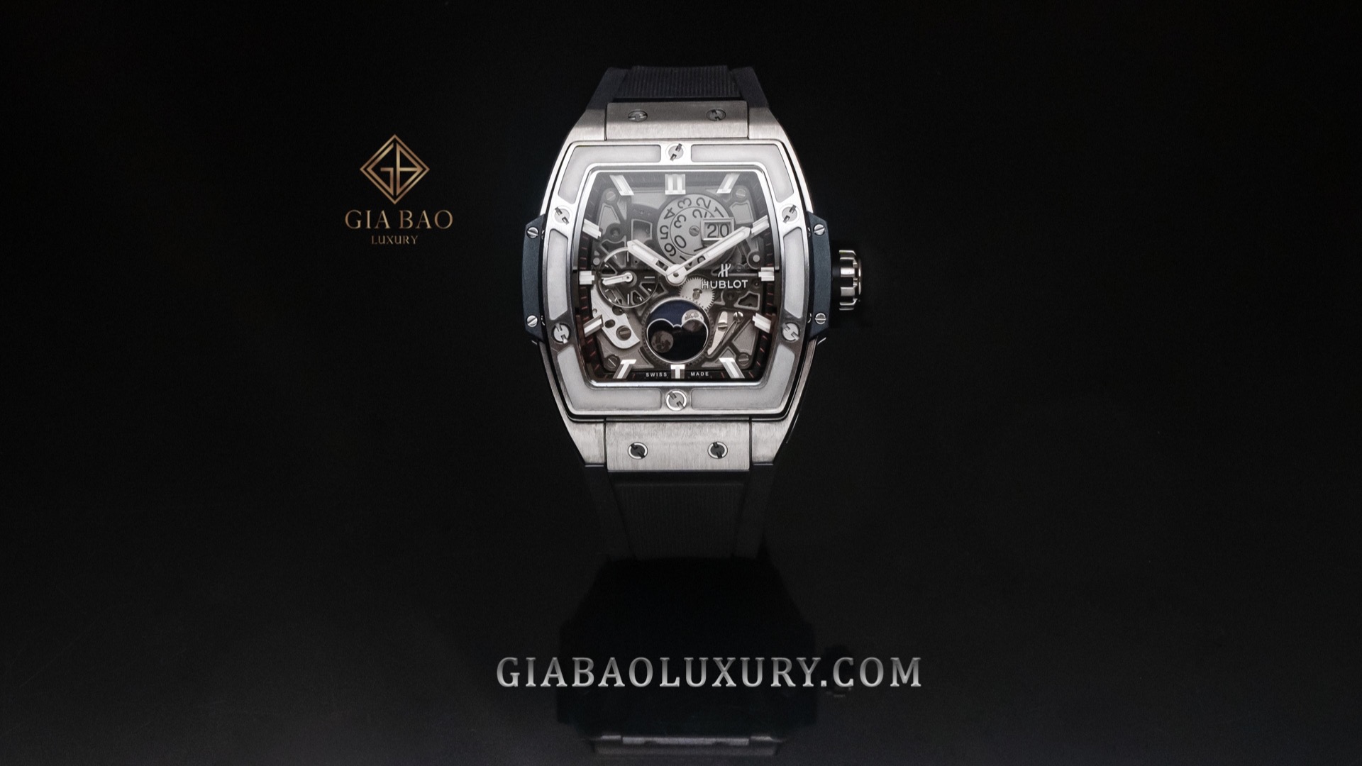 Mặt số skeleton của Hublot Spirit of Big Bang Moonphase