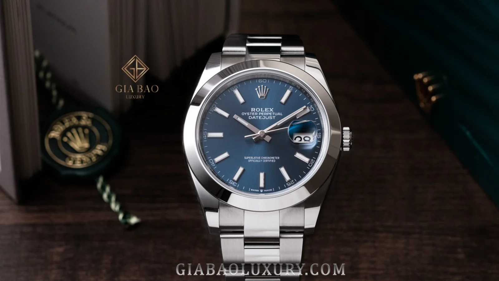 Hướng dẫn mua Rolex mặt số xanh