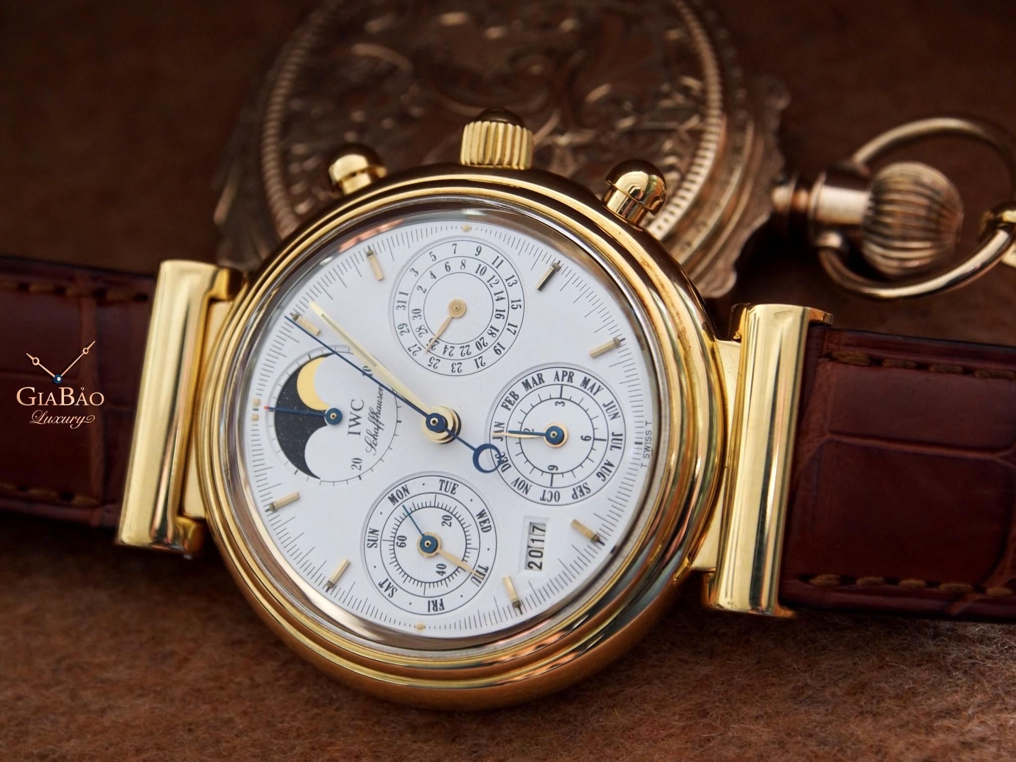 IWC Da Vinci với chức năng lịch vạn niên