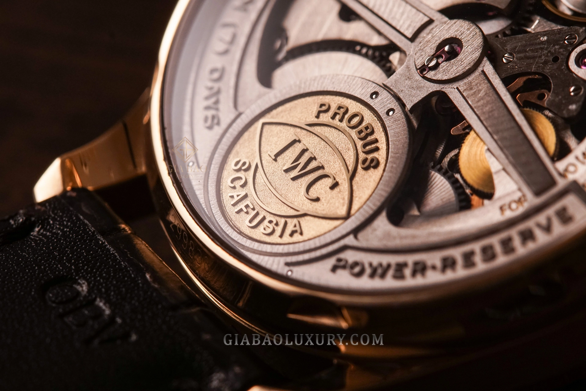 IWC Portugieser Automatic IW5001-01: rotor Pellaton và cầu máy calibre 51011