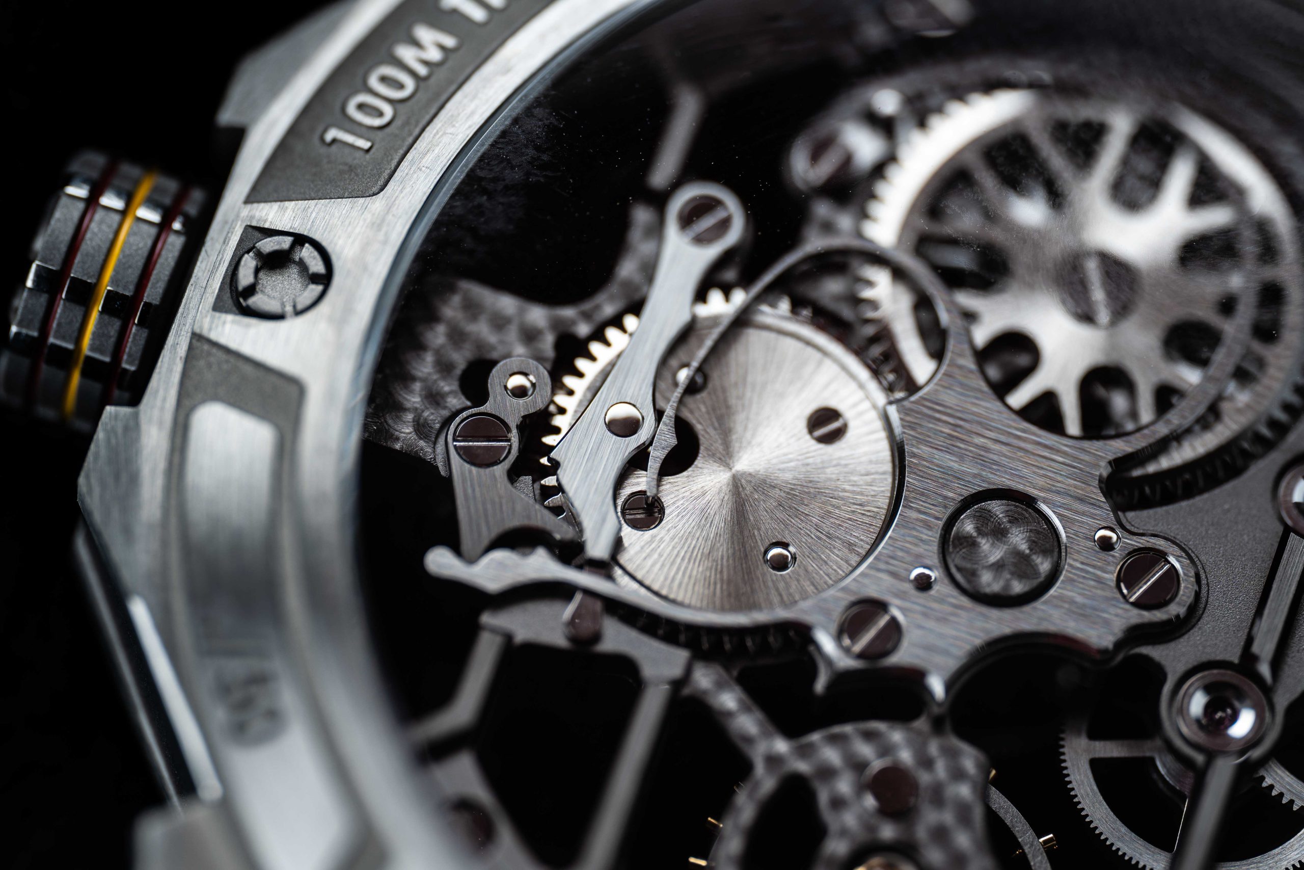 Jacob & Co. Epic X Vietnam Limited Edition: Cận cảnh chi tiết hoàn thiện bộ máy skeleton