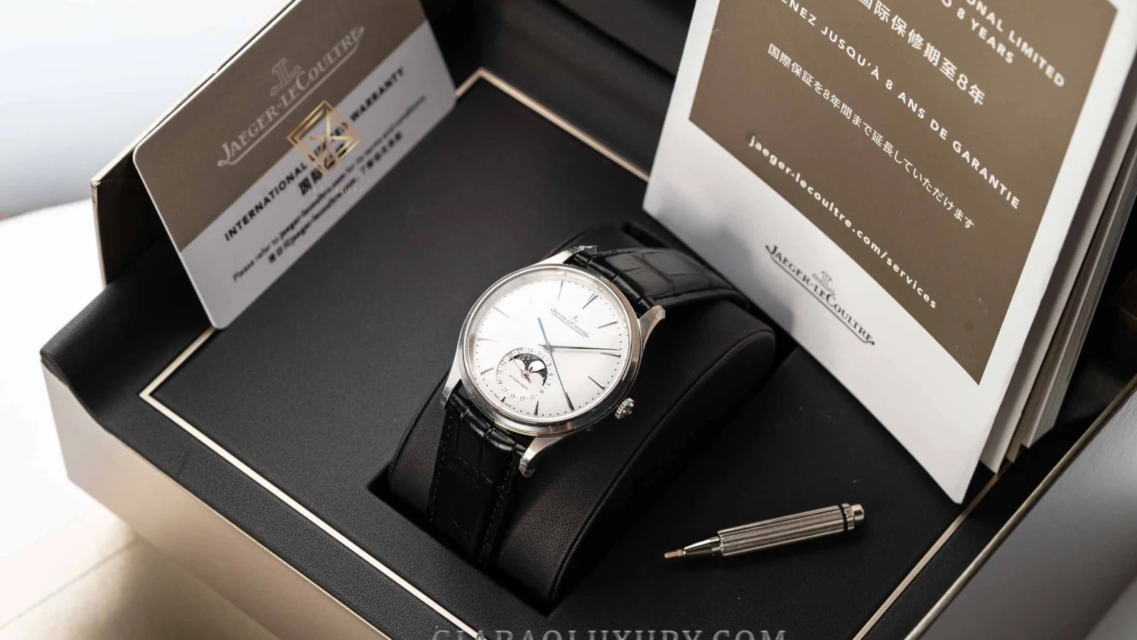 Jaeger-LeCoultre Master Ultra Thin Moon Q1368430