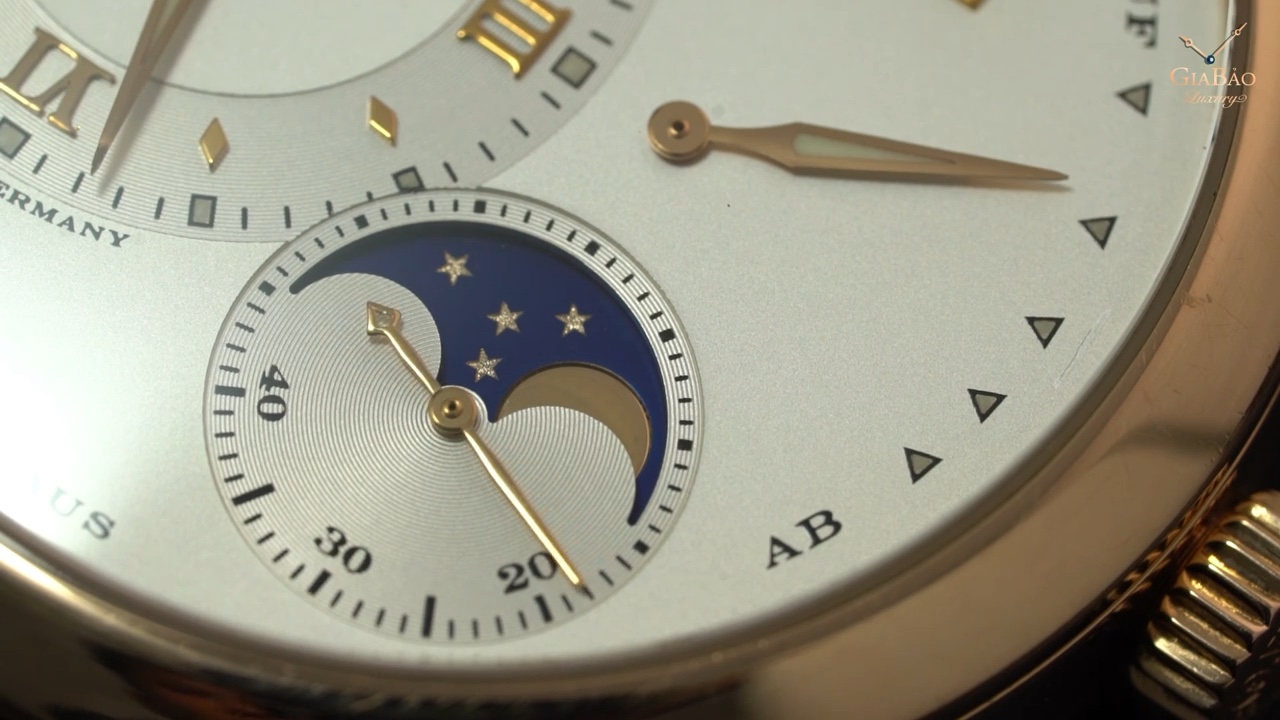 Lịch tuần trăng và chỉ báo báo cót của Lange 1 Moon Phase