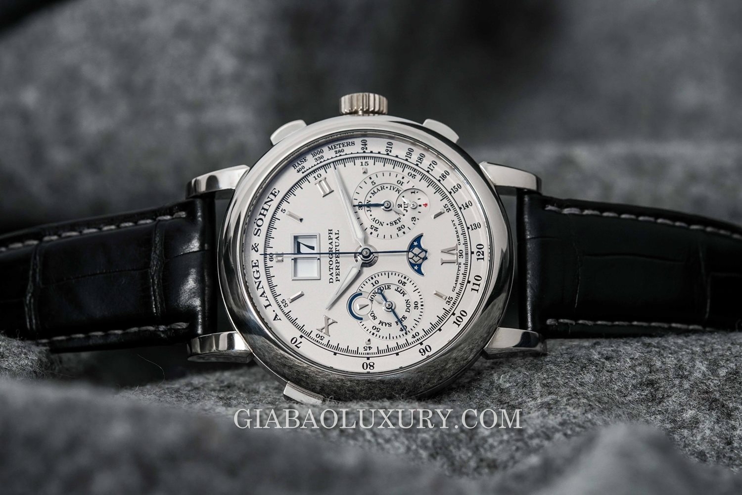 A. Lange & Söhne Datograph với flyback chronograph