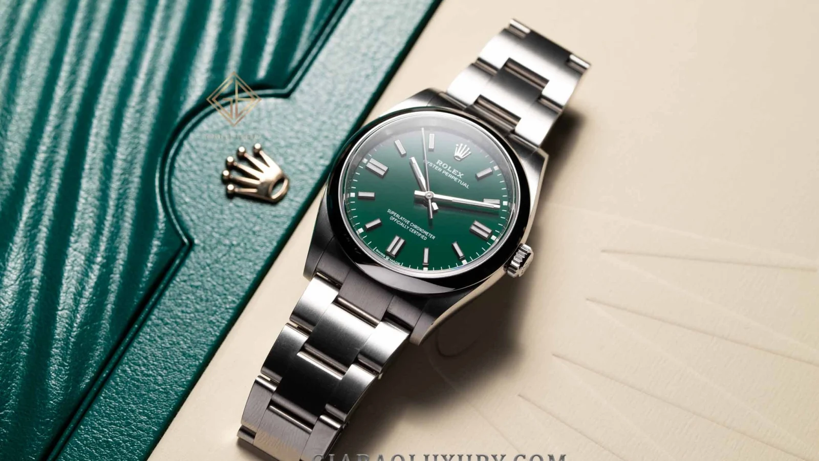 Đồng hồ đầu tiên: Rolex, Omega, Panerai hay Tudor?