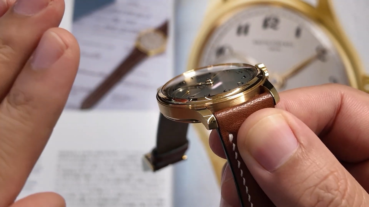 Cạnh vỏ vàng 18K Naoya Hida Type 1D-2