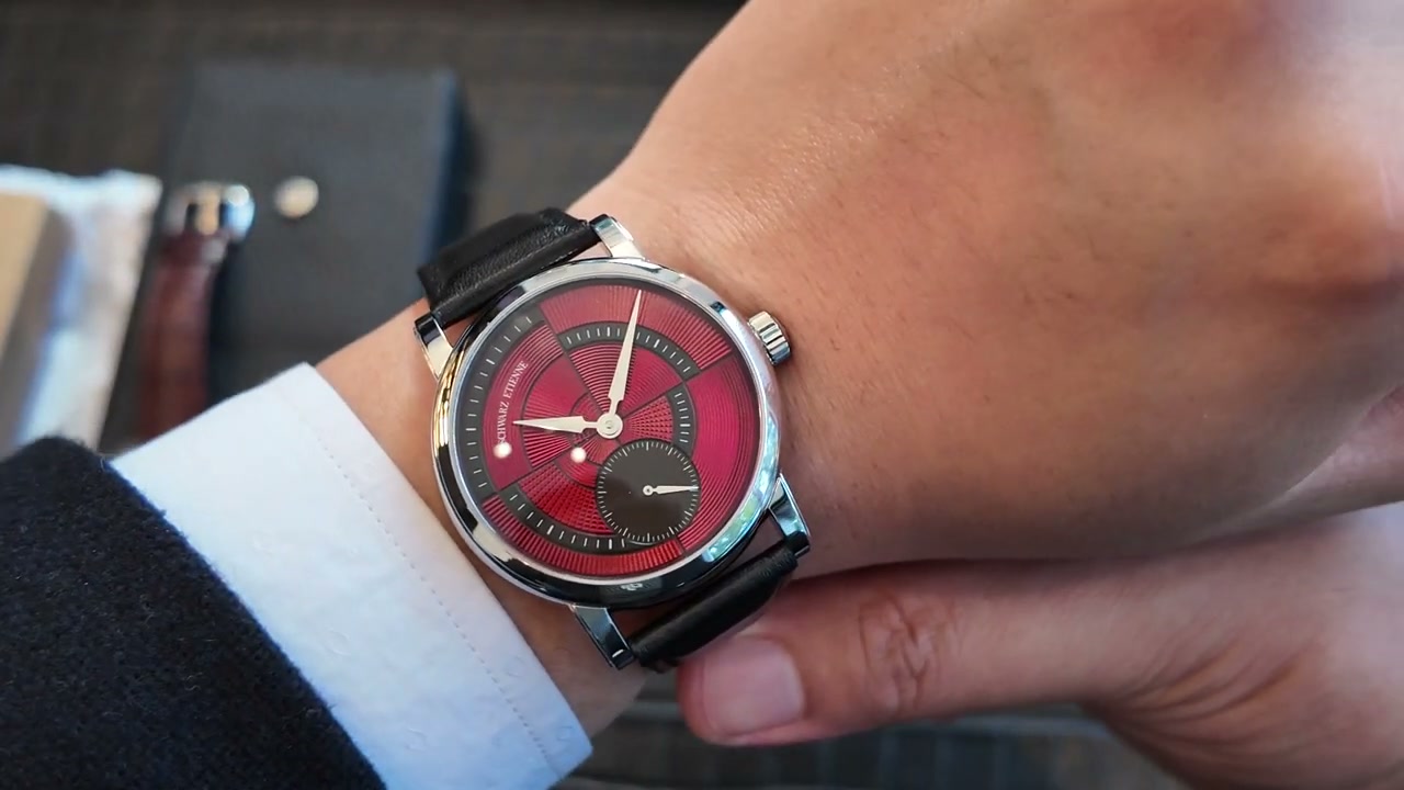 Schwarz Etienne Geometry Cherry 39 mm trên cổ tay